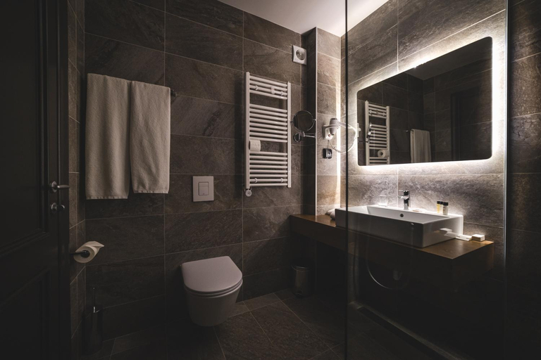 Bathroom 4, Boscovich Boutique Hotel