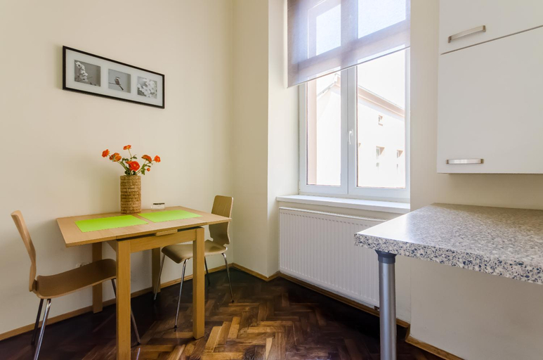 Others 5, Fantasia Apartments, Kraków City