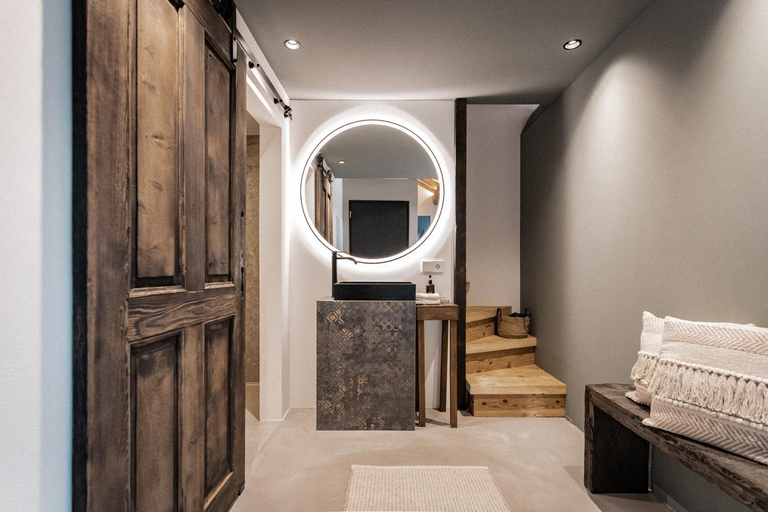 Bathroom, Backsteinerhof, Bolzano