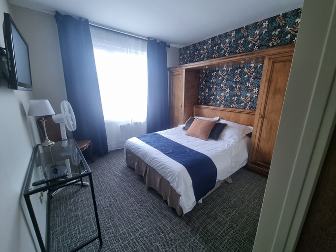 Bedroom 2, Hotel Le Prieure, Somme