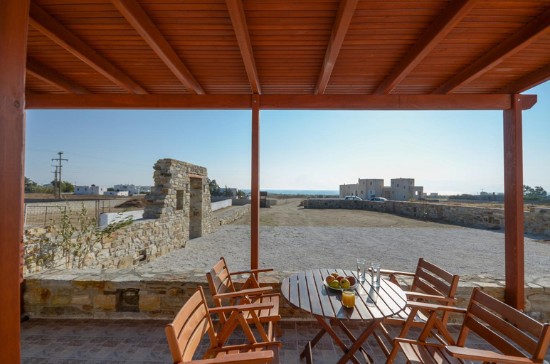 Others 4, Villa Kastraki, South Aegean