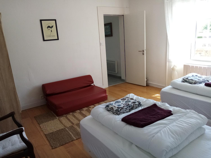 Bedroom 2, Chez Colette, Manche