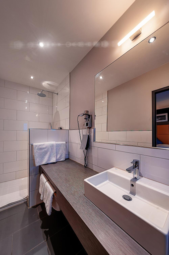 Bathroom 3, Hotel Cult Frankfurt City, Frankfurt am Main