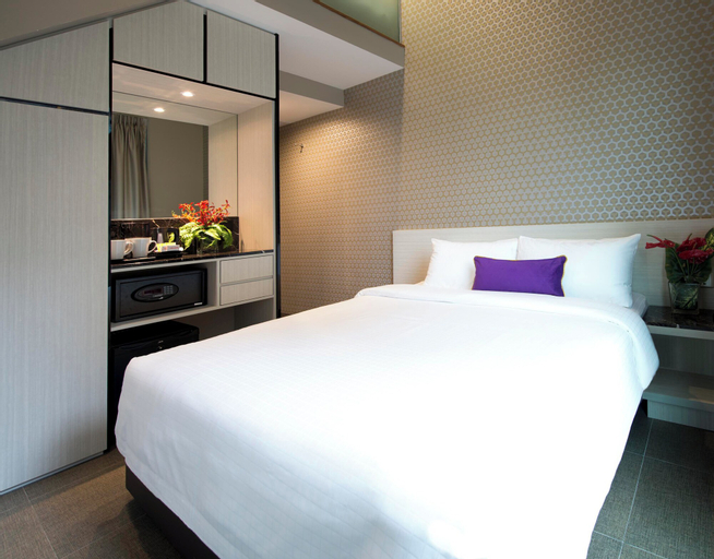 Bedroom 13