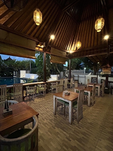 Food & Drinks 5, Island Cabanas, Klungkung