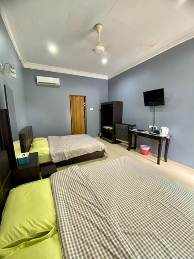 Others 3, Mutiara Chalet Bandar Melaka, Malacca City