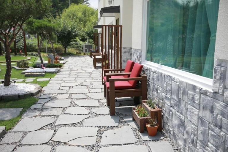 Others 5, Gapyeong Pension Bombom, Gapyeong