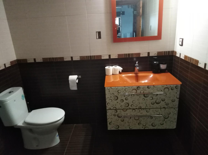 Bathroom, Casa las Ninas, Burgos