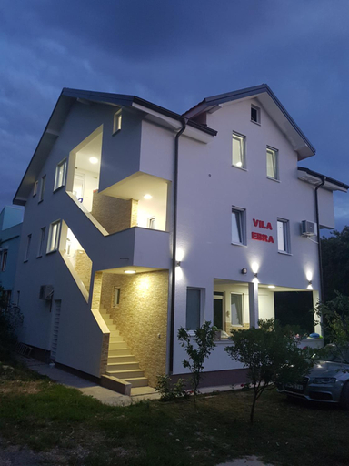 Others 4, Apartmani Vila Ebra