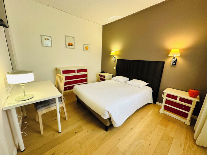Bedroom 11