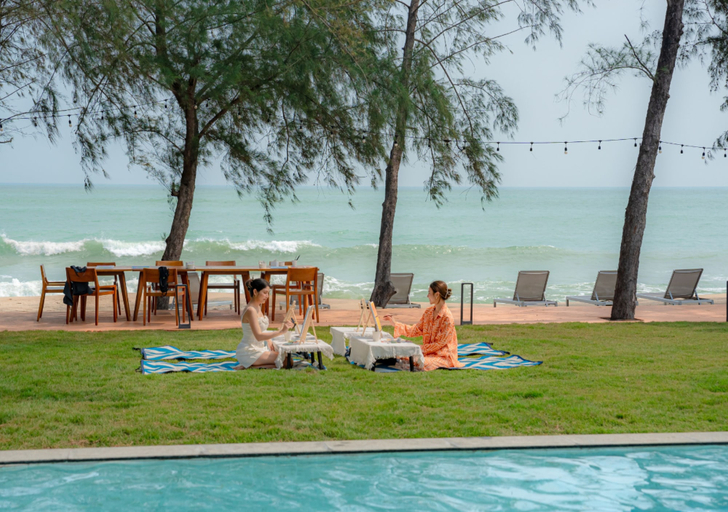 Others 5, Emmarin Villa, Thap Sakae