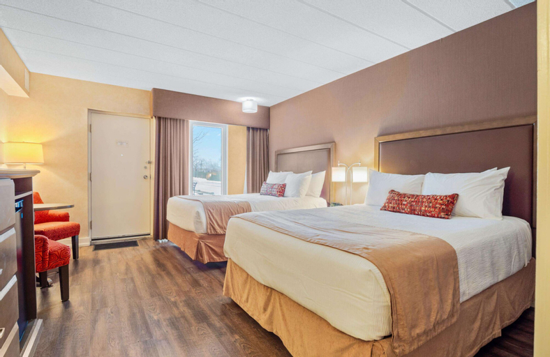 Bedroom 24