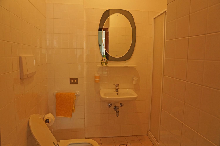 Others 5, Foresteria Lombarda da Giovanna, Lecco