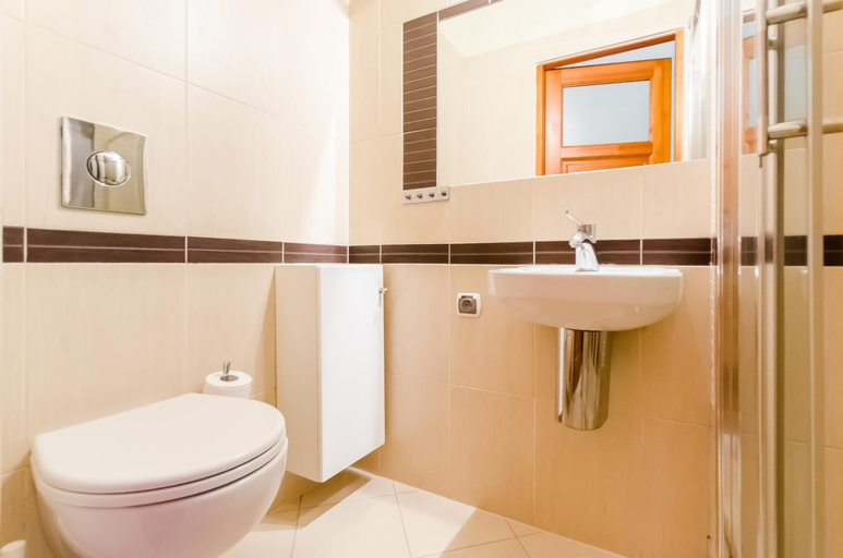 Bathroom 4, Fantasia Apartments, Kraków City