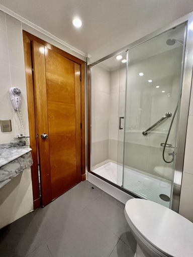 Bathroom 4, Best Western Marina Del Rey, Valparaíso