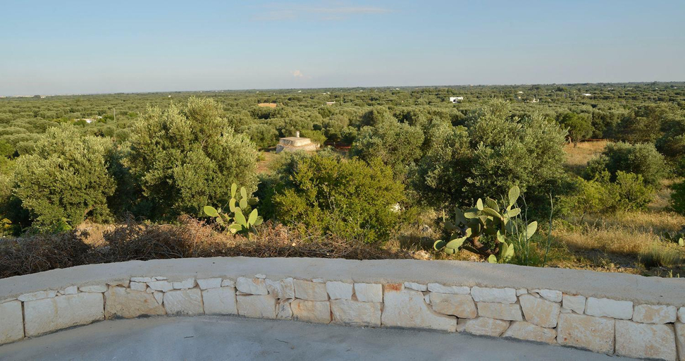 Others 3, Trullo Vista, Brindisi