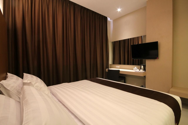 OS Hotel Airport Batam Room Type - Grand Deluxe