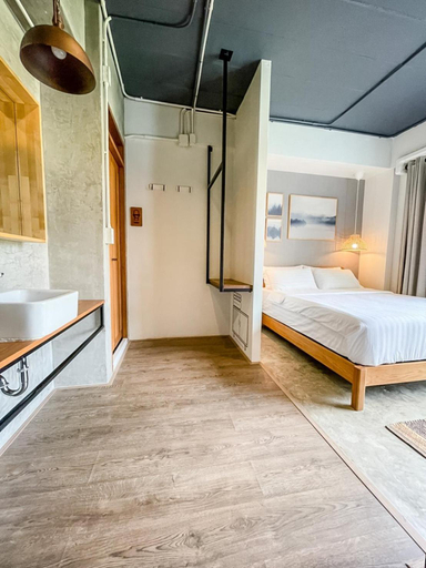 Others 5, Bedgasm Hostel, Muang Chanthaburi