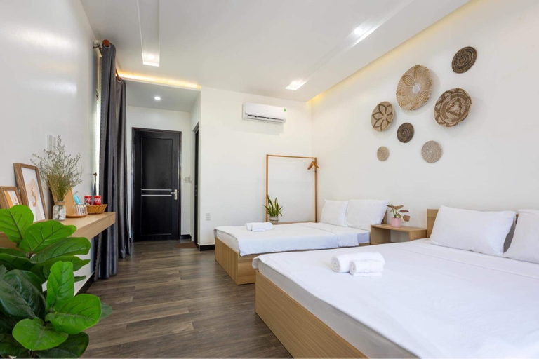 Others 2, Le Petit Homestay, Huế