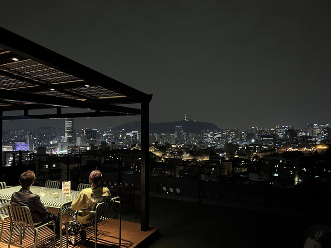 Food & Drinks 1, Naksan Balcony, Jongno