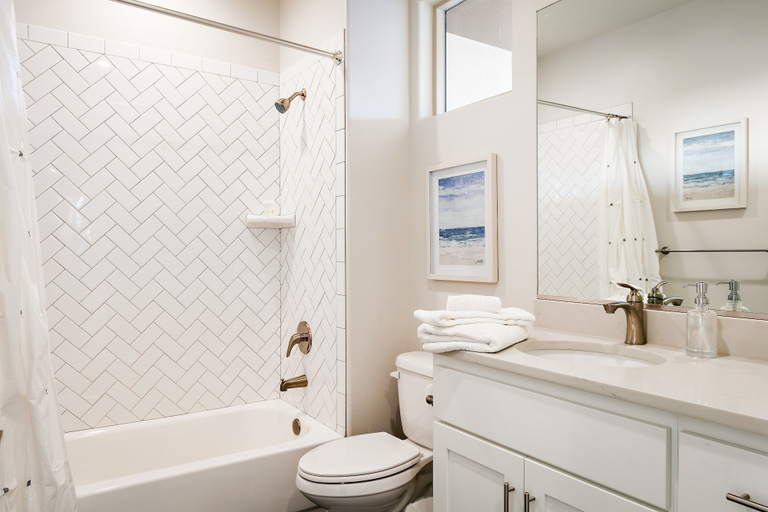 Bathroom 4, 5 Star Zions St George Retreat by RedAwning, Washington