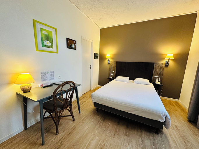 Bedroom 12