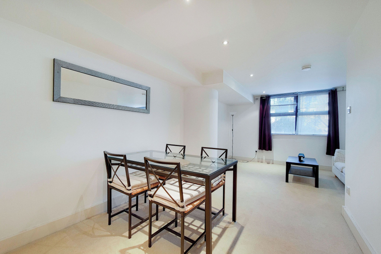 Others 5, The Point Residences, London