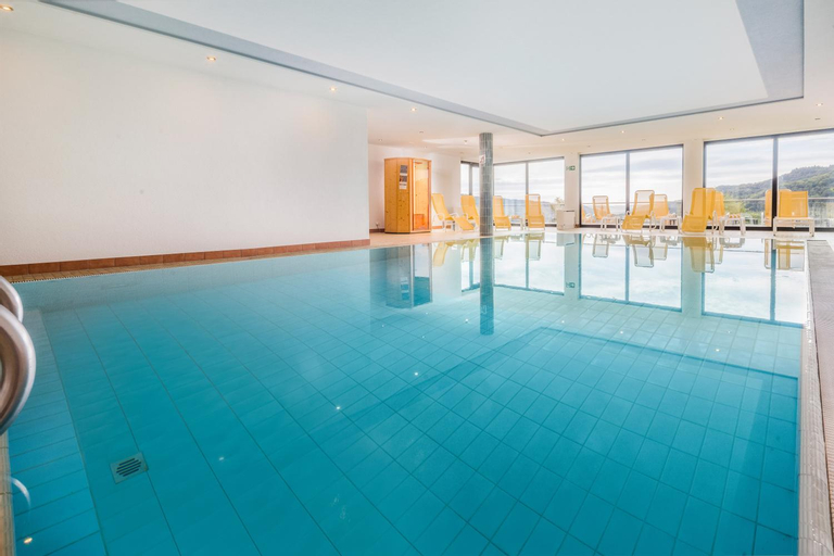 Swimming Pool 9