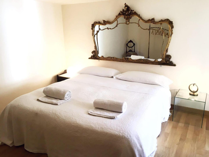 Bedroom 2, La Cot B&B, Catania