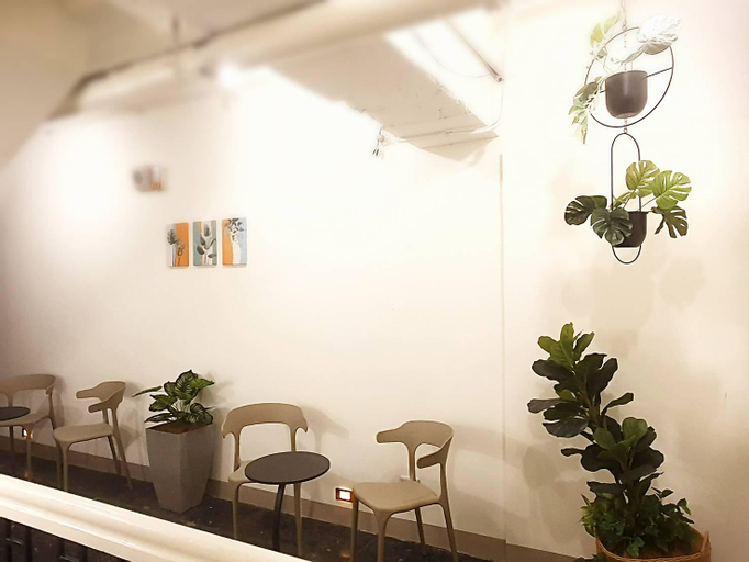 Others 5, Cozy Home, Taipei City