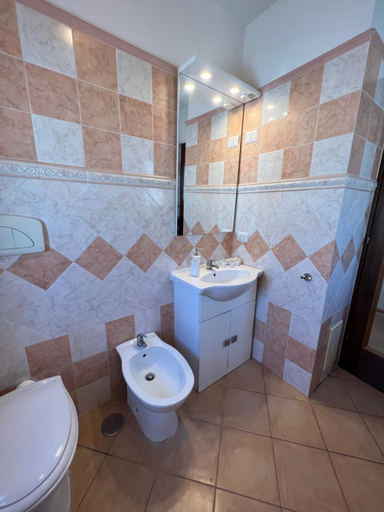 Bathroom 3, Villa Bebe', Napoli