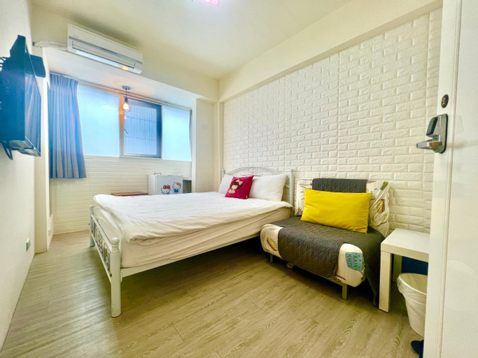 Bedroom 6