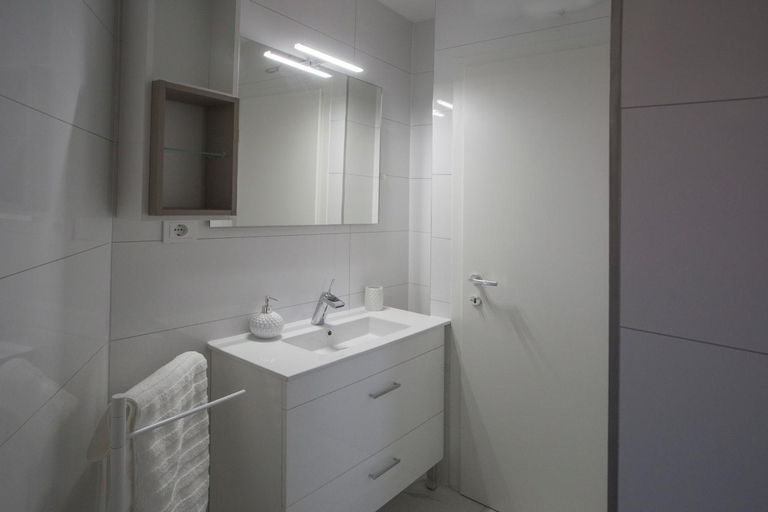 Bathroom 2, Casa Carminatti Apartments, Split
