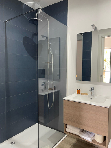 Bathroom 4, Hotel Baia Delle Sirene, Messina
