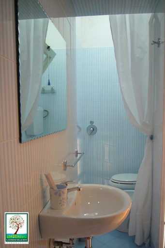 Bathroom 5, Il Giardino Delle Sete, Brindisi