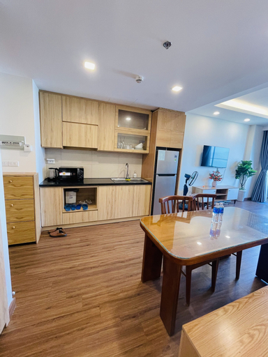 Dining Room 4