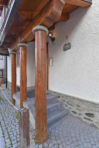 Others 3, Maison Rosalp, Aosta