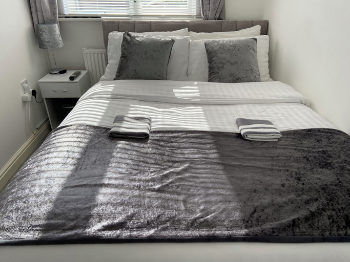 Bedroom 4, DynastyBuilder Corporation Group - Apartments, Doncaster