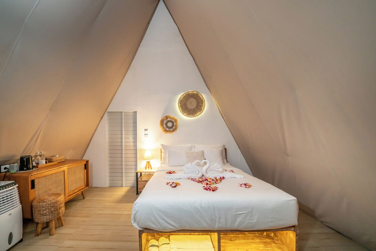 Bedroom 9