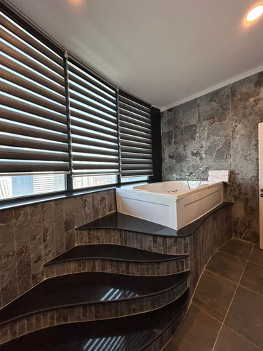Bathroom 5, Sky tower Hotel, Batumi