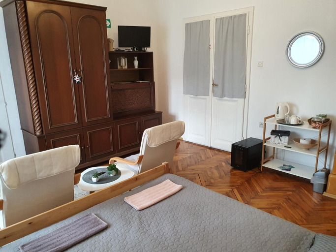 Others 5, Citadela, Sombor