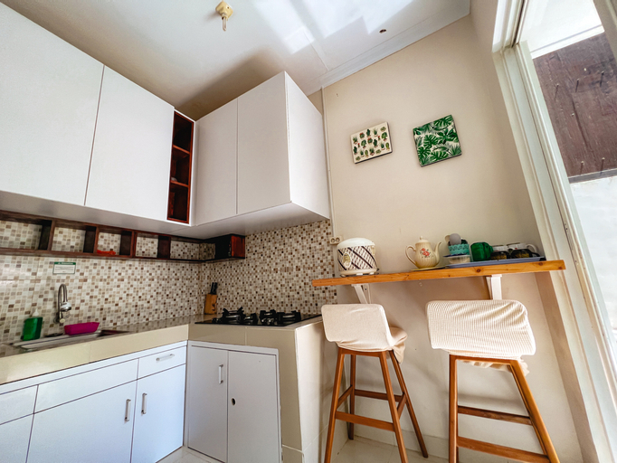 Dining Room 9