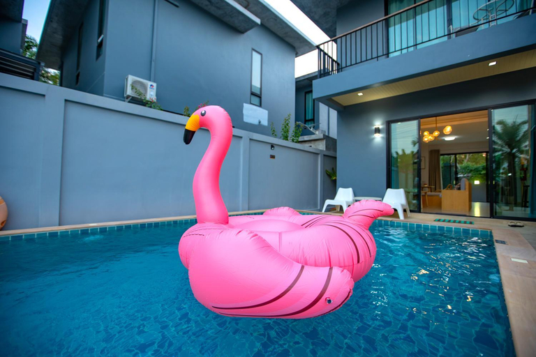 Sport & Beauty 2, Aonang nine poolvilla resort, Mueang Krabi