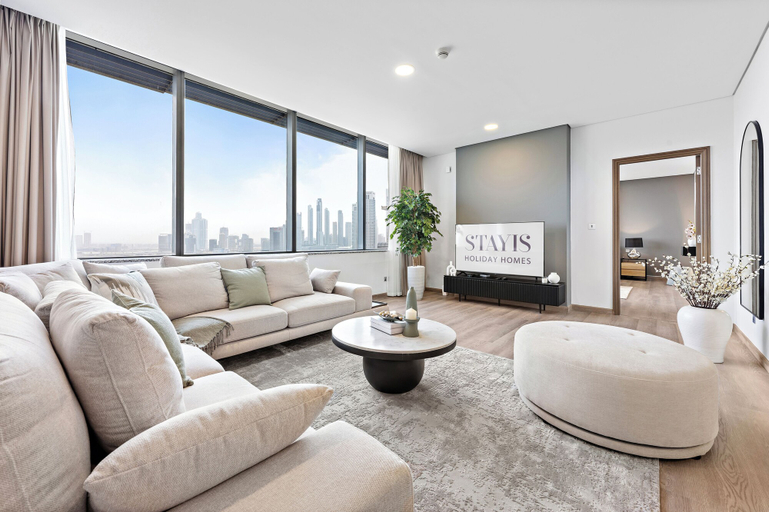 Living area 2, Stayis - 1 BR Stylish Suite, Dubai