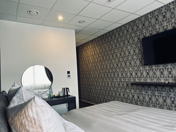 Bedroom 4, Firstclass Event & Hotel, Fürth