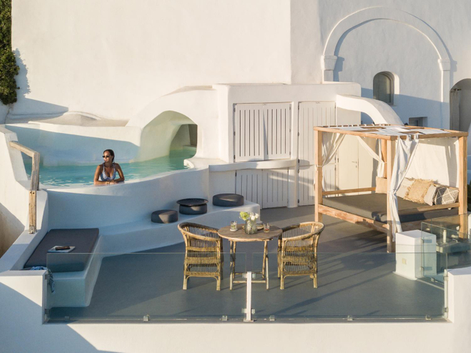 Food & Drinks 5, Cocoon Suites, South Aegean