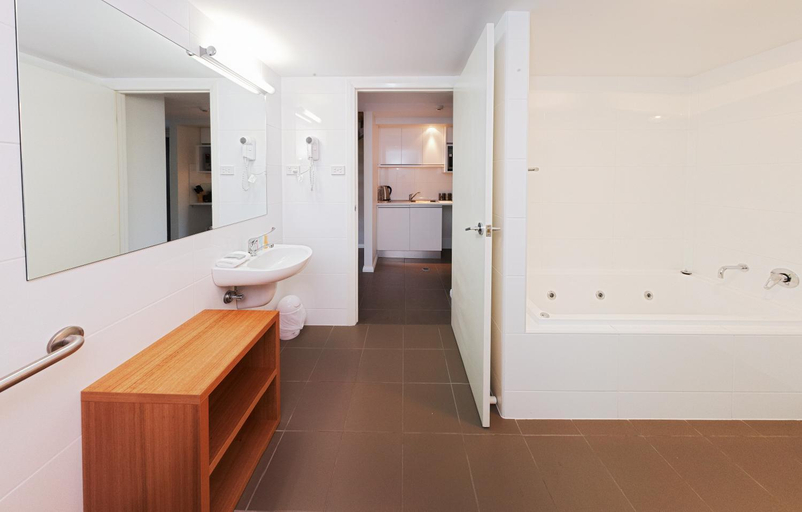 Bathroom 3, Charlestown Executive Apartments, Lake Macquarie - North