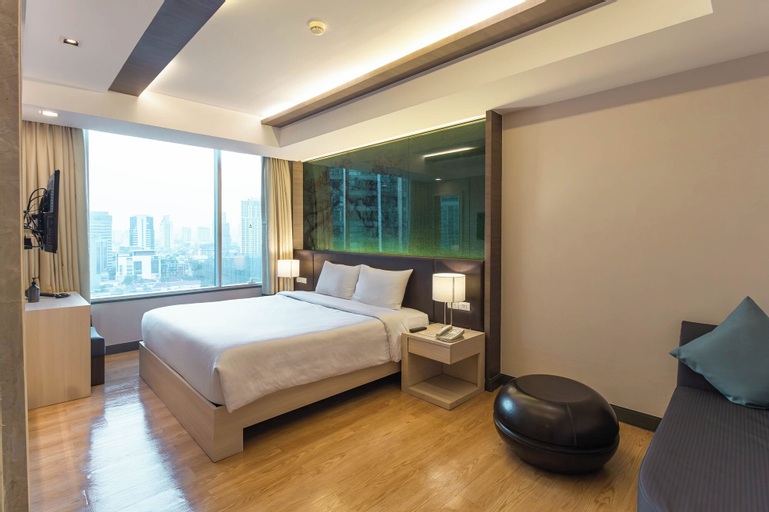 Bedroom 12