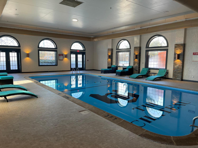 Sport & Beauty 4, The Chateau Bloomington Hotel and Conference Center, McLean
