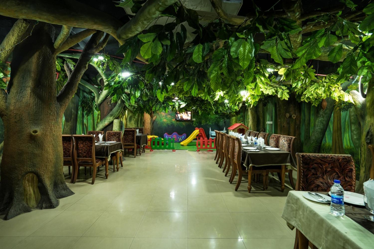 Food & Drinks 2, Empire Residency, Alappuzha